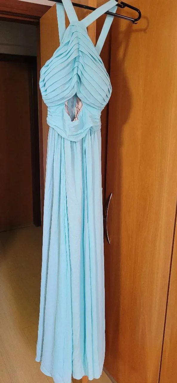 Vestido verde água com decote e recorte - Foto 3