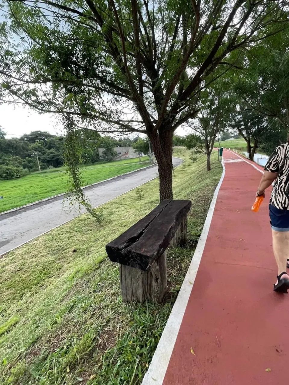 excelente lote condomínio fechado. condomínio Copacabana.