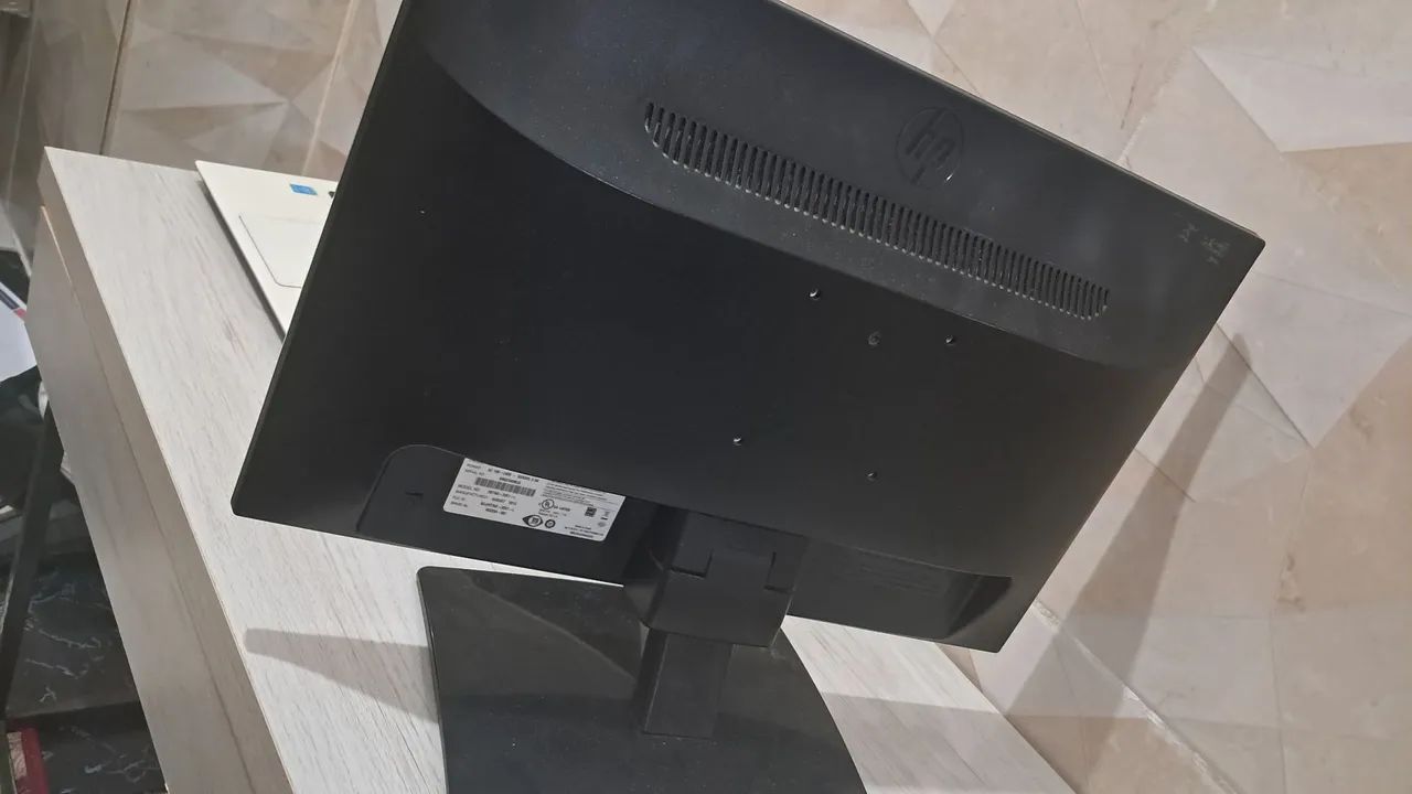 Monitor HP LED 18.5 polegadas - Foto 2