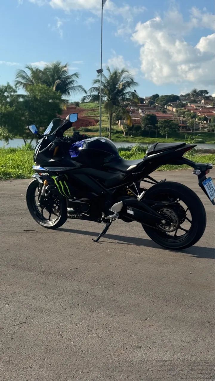 YAMAHA  YZF R3