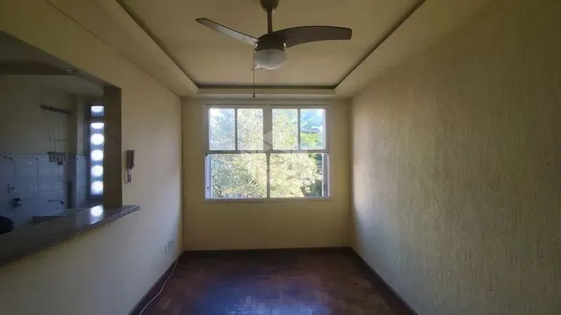Apartamento com dois quartos para locação no bairro  Menino Deus - Porto Alegre - RS