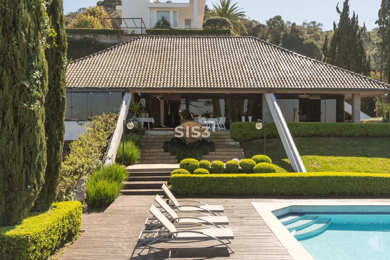 Casa no Santo Inácio, Parque Barigui - com piscina