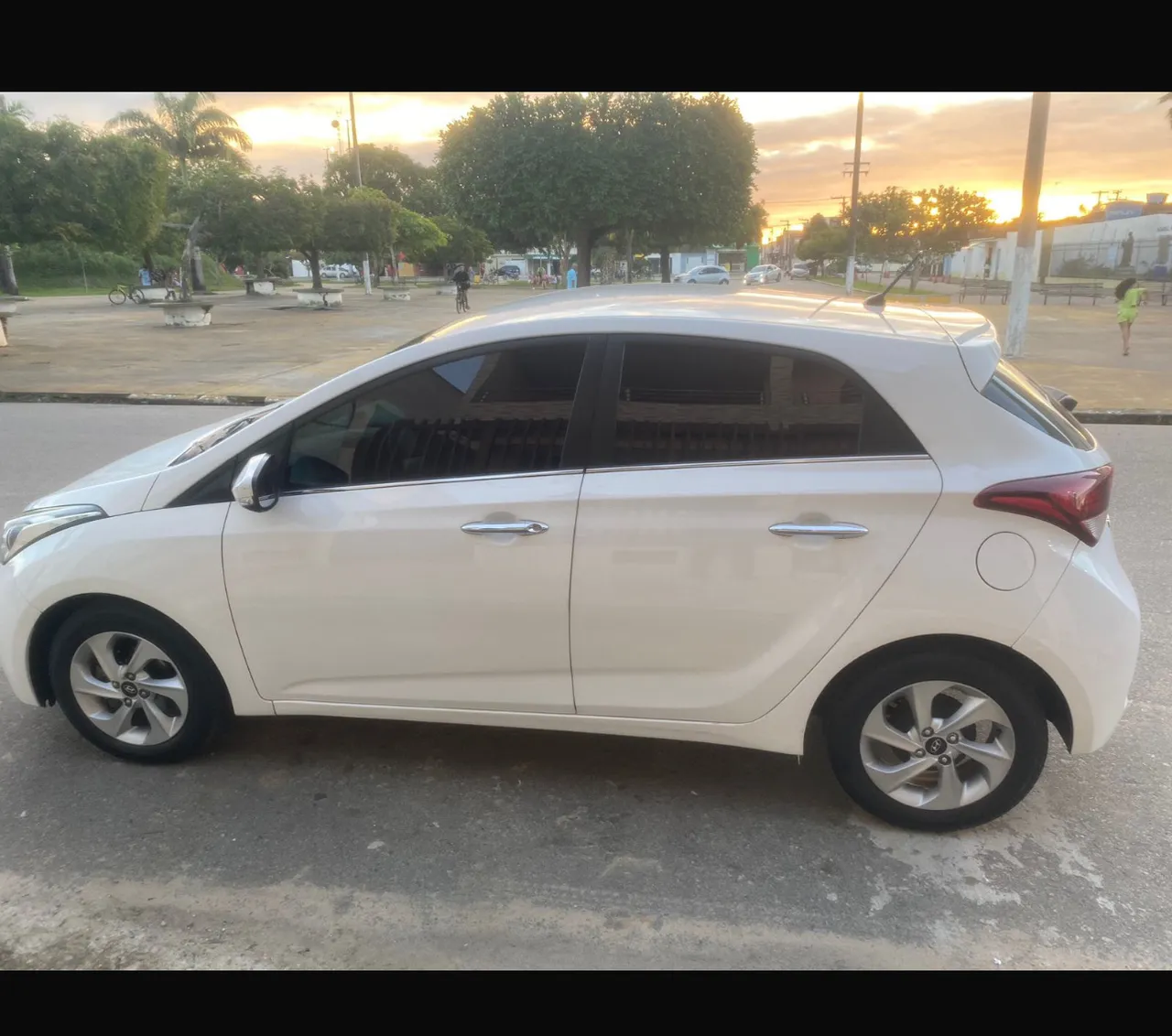 Hb20 carro de mulher
