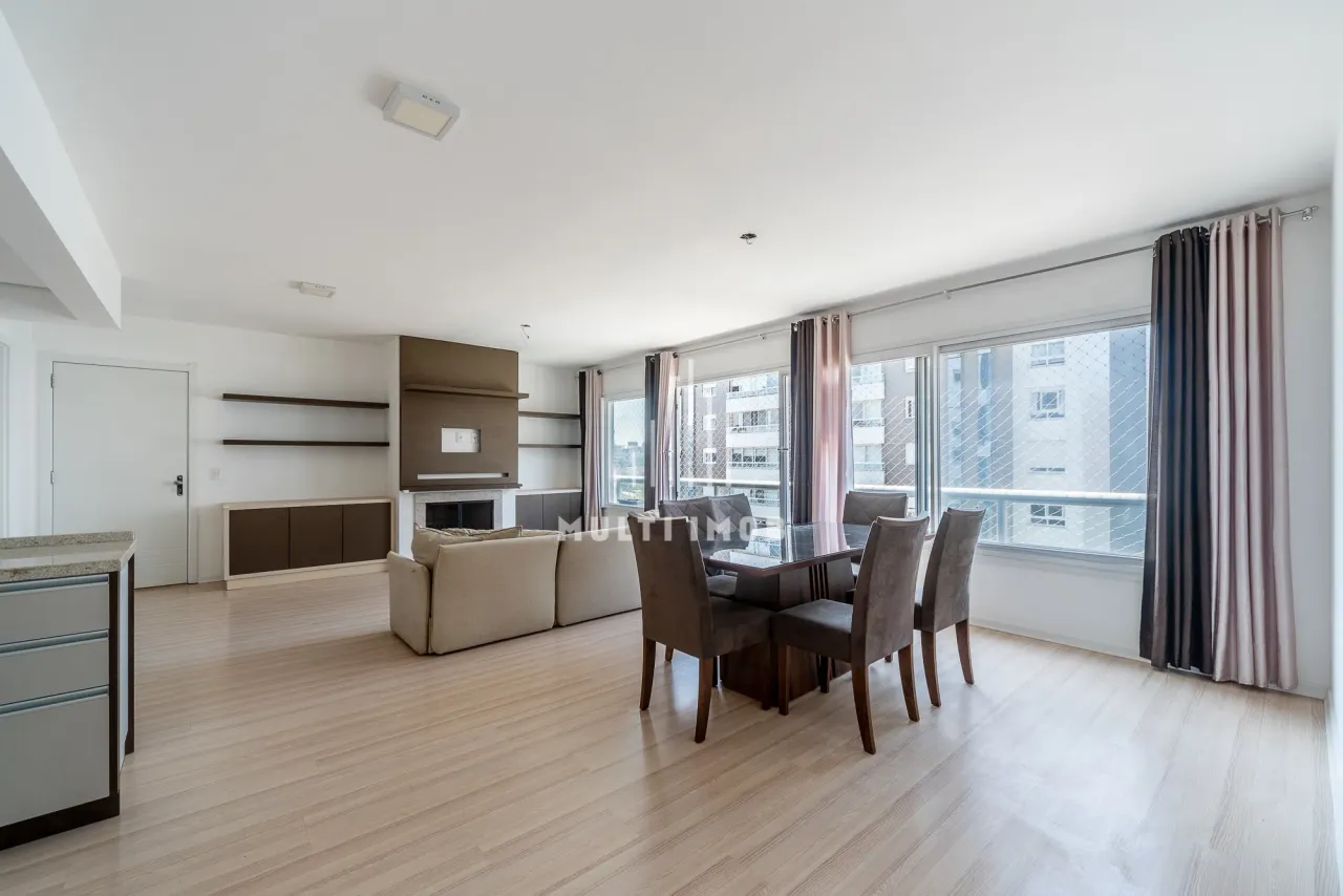 Apartamento 159m² 4 suítes 3 vagas no Menino Deus