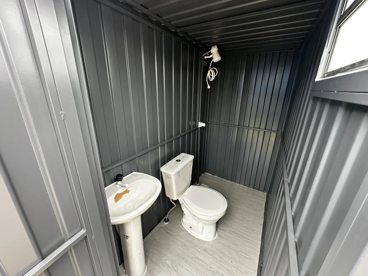 Container metálico - 3 x 2 - Novo - Foto 4