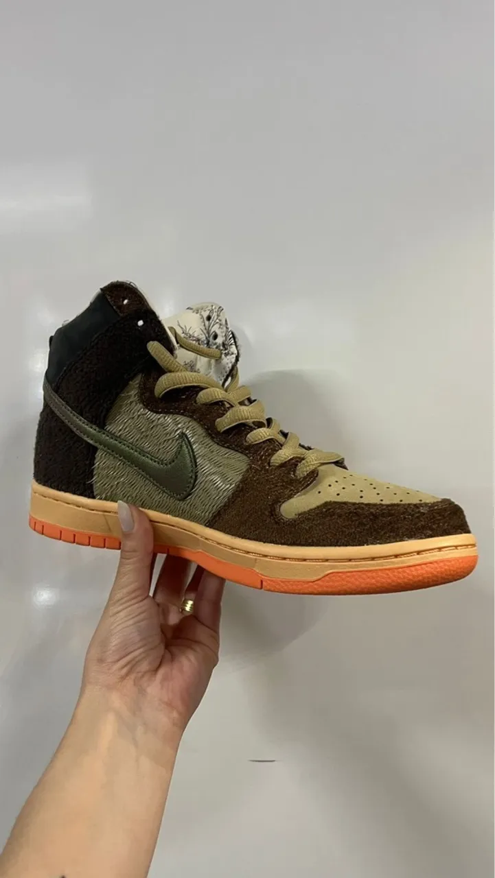 Nike SB Dunk High - Edição Limitada