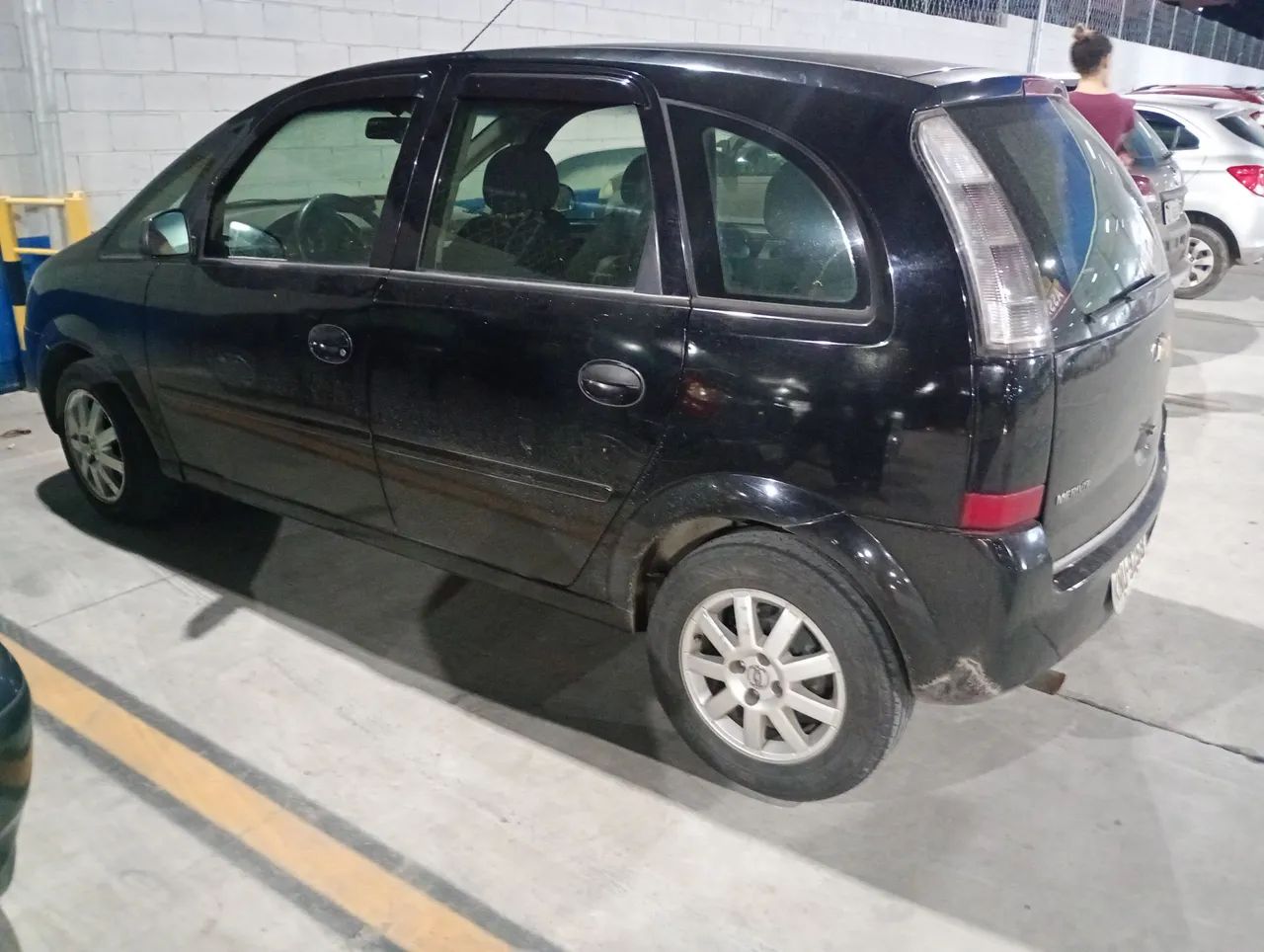Vendo ou troco um Meriva 