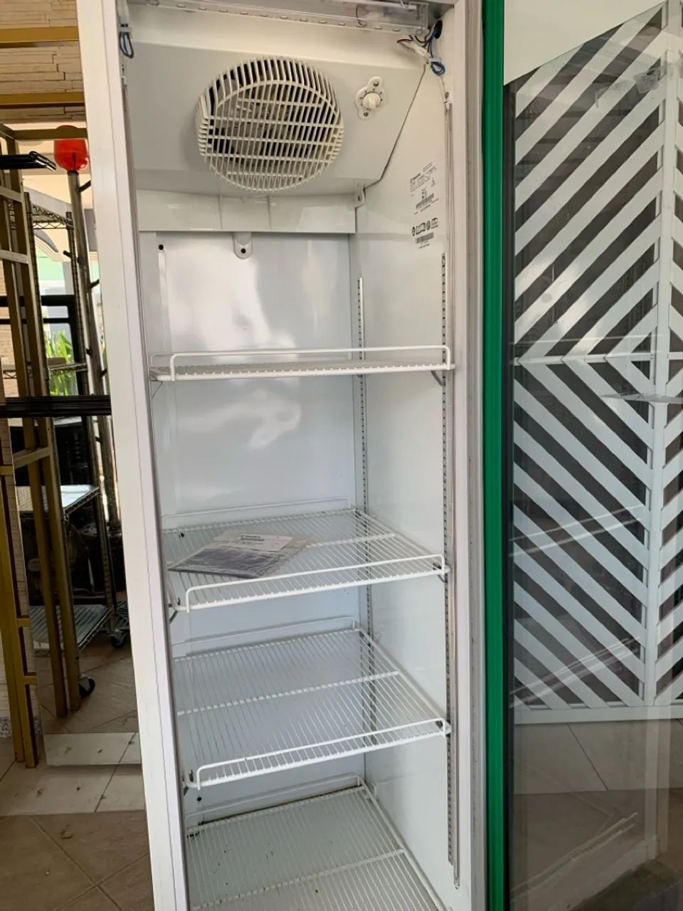 Geladeira expositora - Foto 6