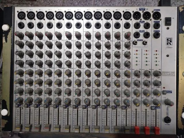 Staner BUX-12, mesa de som analógica com 12 canais.  - Foto 5