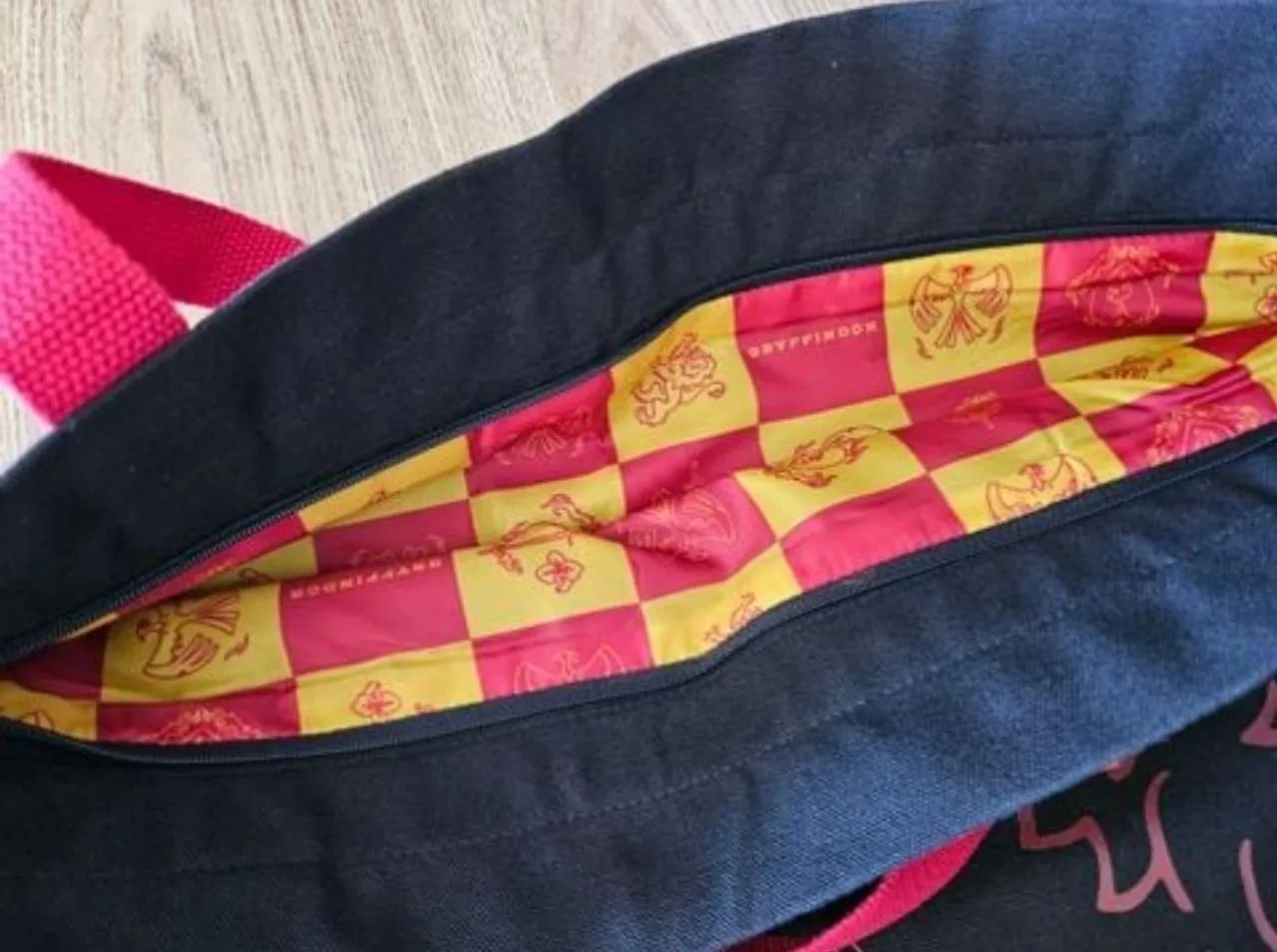 Bolsa Tecido Harry Potter Grifinoria Original Universal Studios Orlando  - Foto 5