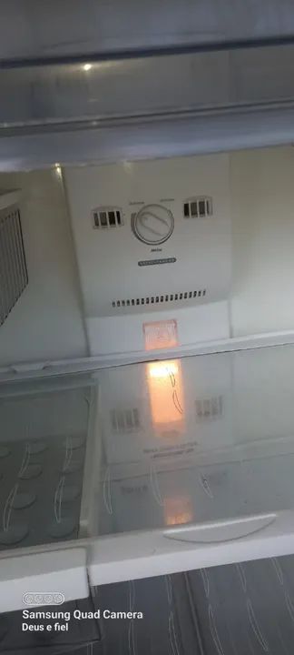 Geladeira Duplex com Design Floral ENVELOPADA POR 1.090.00 APENAS DINHEIRO  - Foto 5