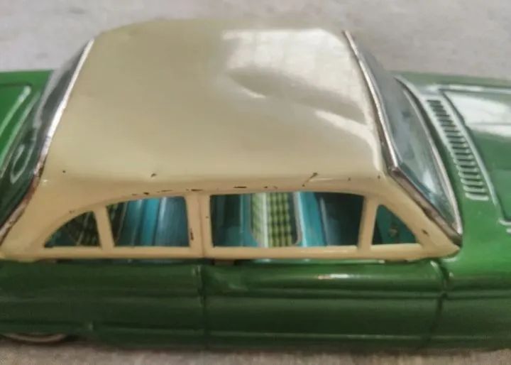 Raro Carrinho de Lata Ford Falcon Bandai Japan - Foto 5