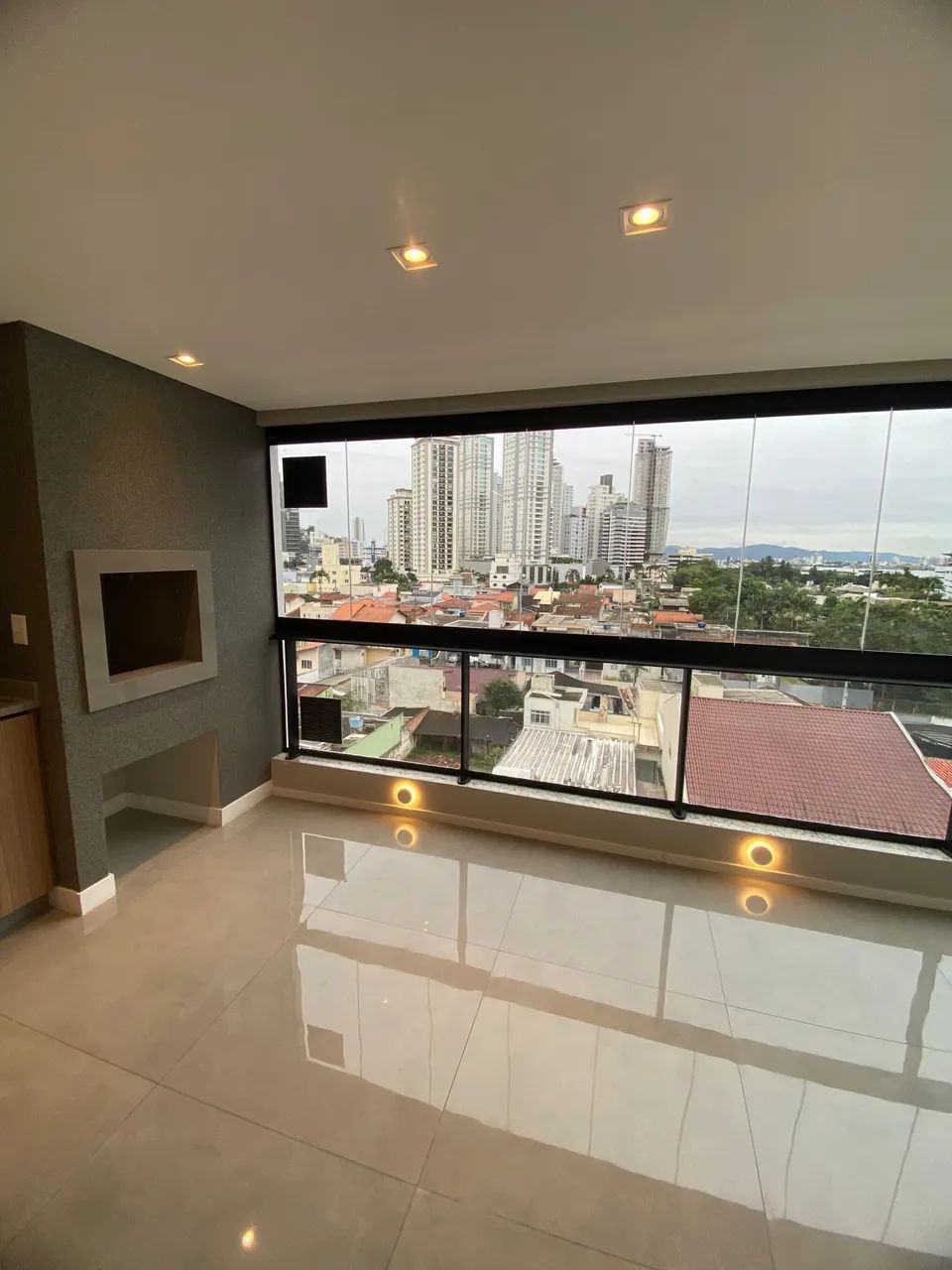 3 suites com 2 vagas - Foto 2