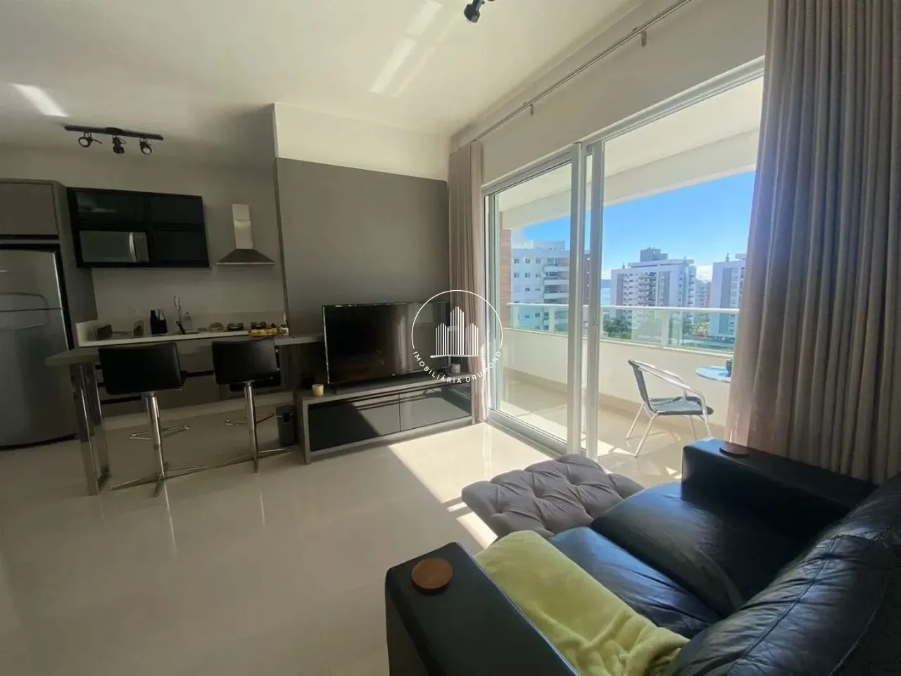 Apartamento 2 Quartos com 1 Suíte e 75m² - Estreito