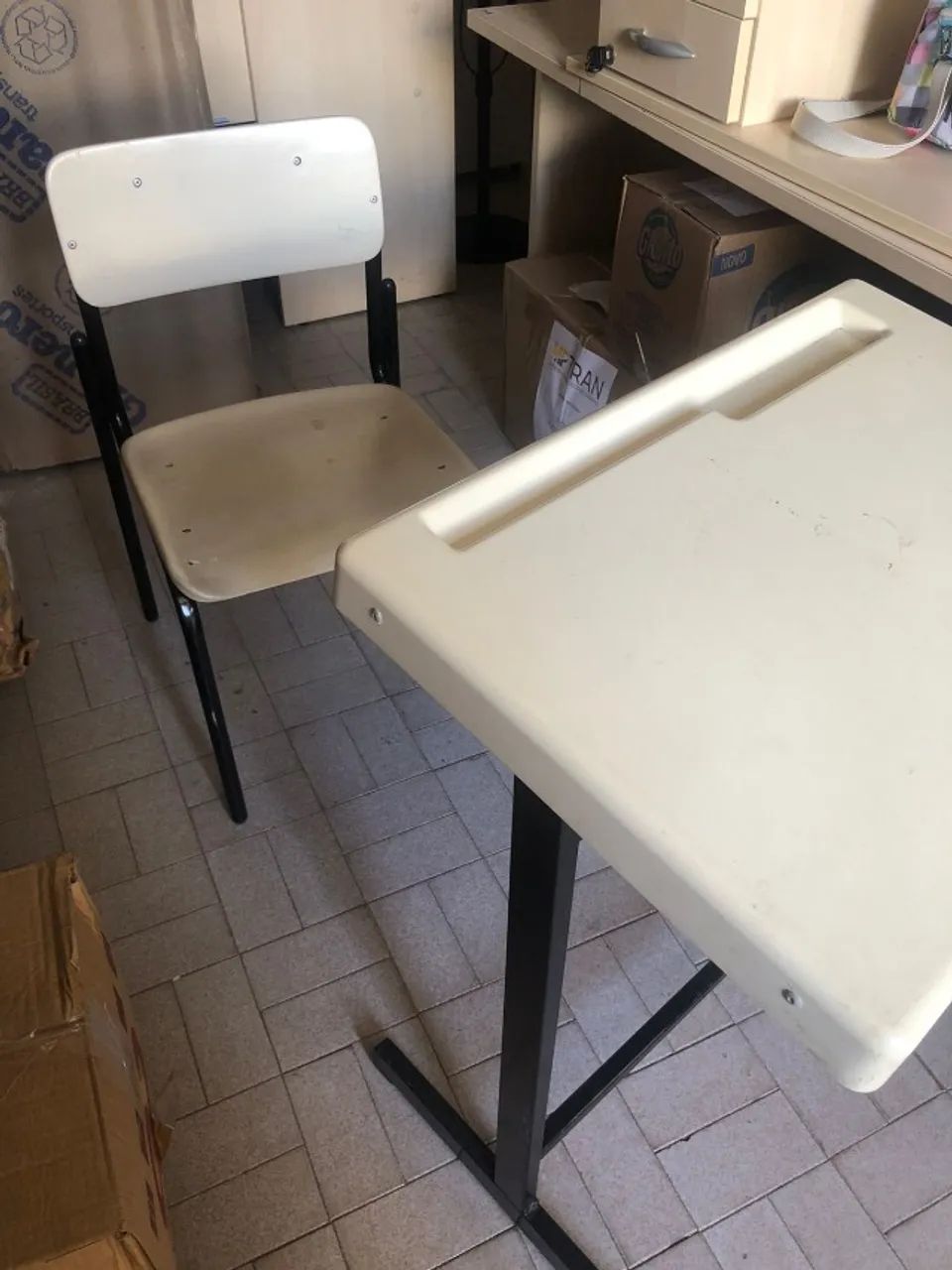 Mesa com cadeira para estudante  - Foto 2