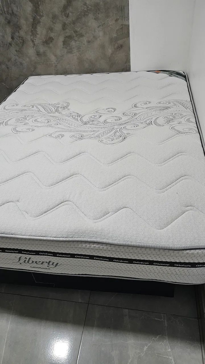 Colchão tamanho Queen.64842036813955123