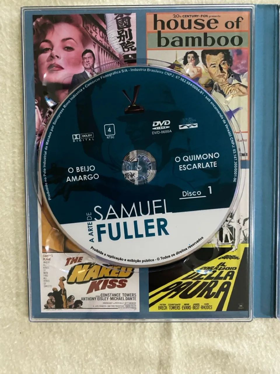 DVD Duplo Versátil: A Arte de Samuel Fuller (Com Luva) - Foto 5