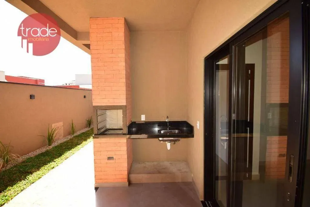 Casa Térrea À Venda Em Residencial Fechado Com Varanda Gourmet.