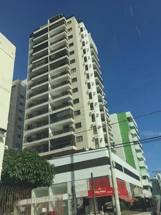 Apartamento com 3 dormitórios à venda 90 m por R Itapuã Vila VelhaES. %