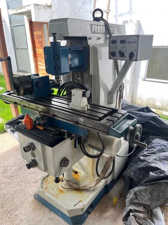 Vendo torno 59,900 e fresa 22 mil conjunto 80 mil - Foto 4