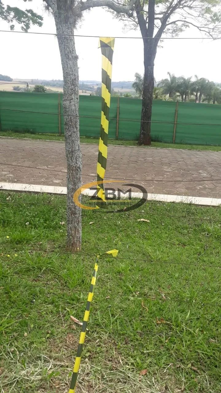 Terreno à venda no condomínio fechado Estancia Bomtempo, otima localização, Recanto do Sal - Foto 2