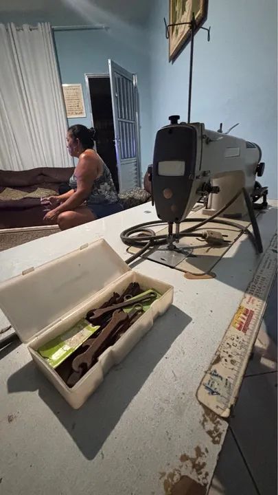 Máquina de costura industrial RETA  - Foto 4