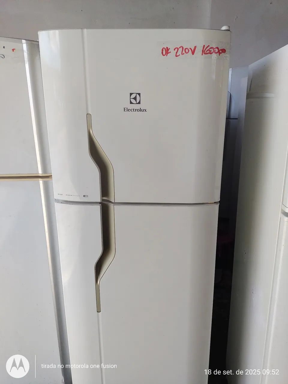 REFRIGERADOR ELECTROLUX DF35A