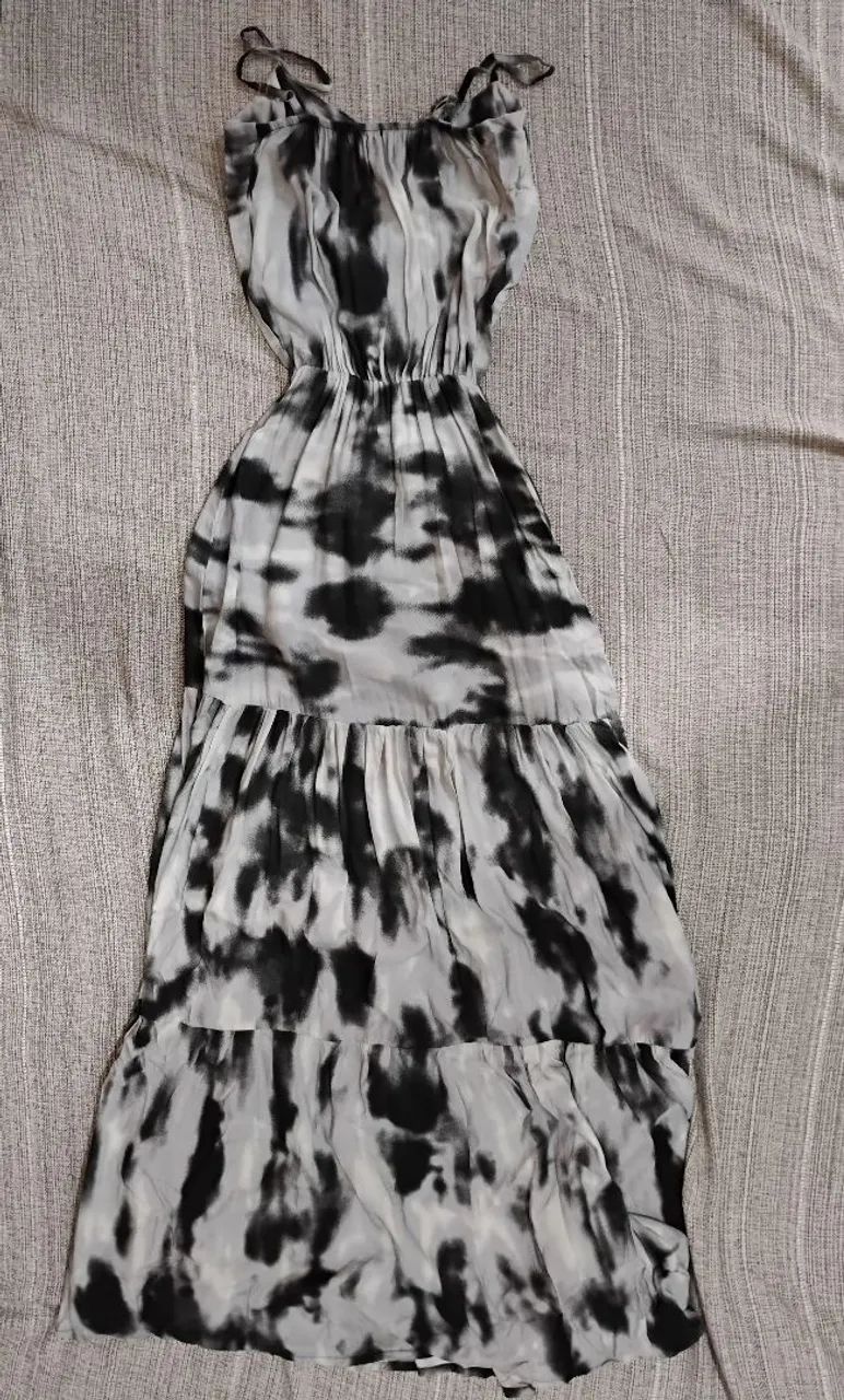 Vestido  Preto e Branco - Foto 3