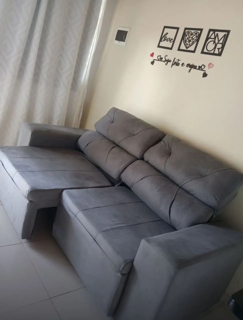 Sofá Suede cinza - Conforto e Estilo