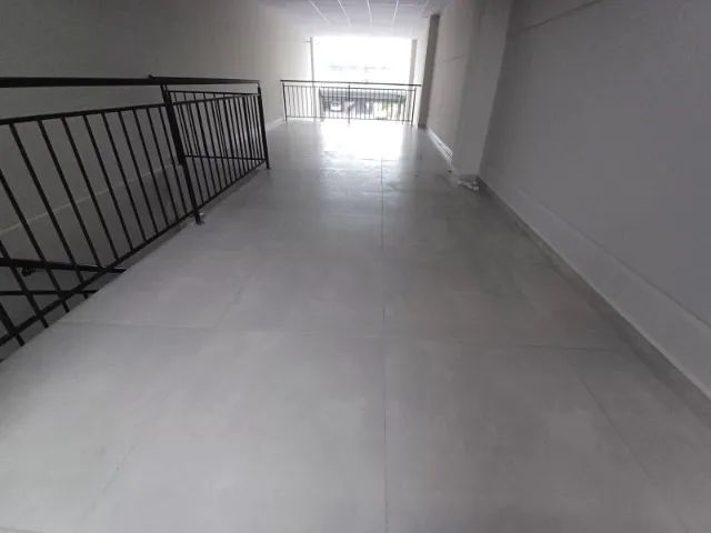 3 salas comerciais com mezanino, novas e prontas para locação - Foto 3