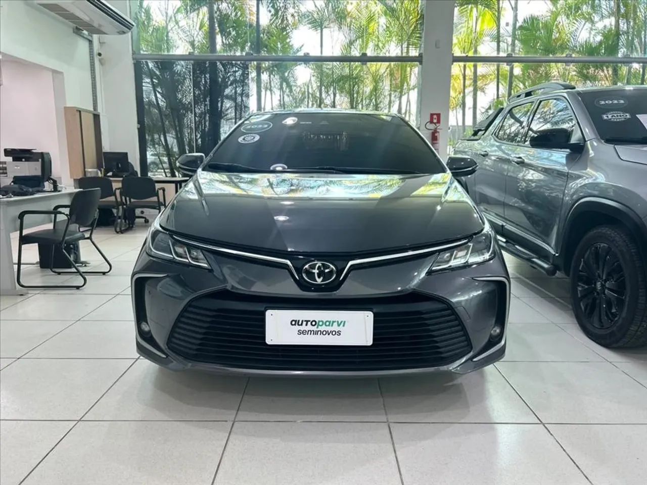 Toyota Corolla XEI 2.0 Flex 16V Aut. 2023 - Foto 2