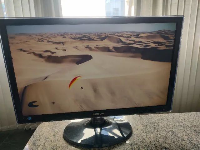 Monitor LED Samsung 23 Polegadas Full HD S23B550V - Foto 2