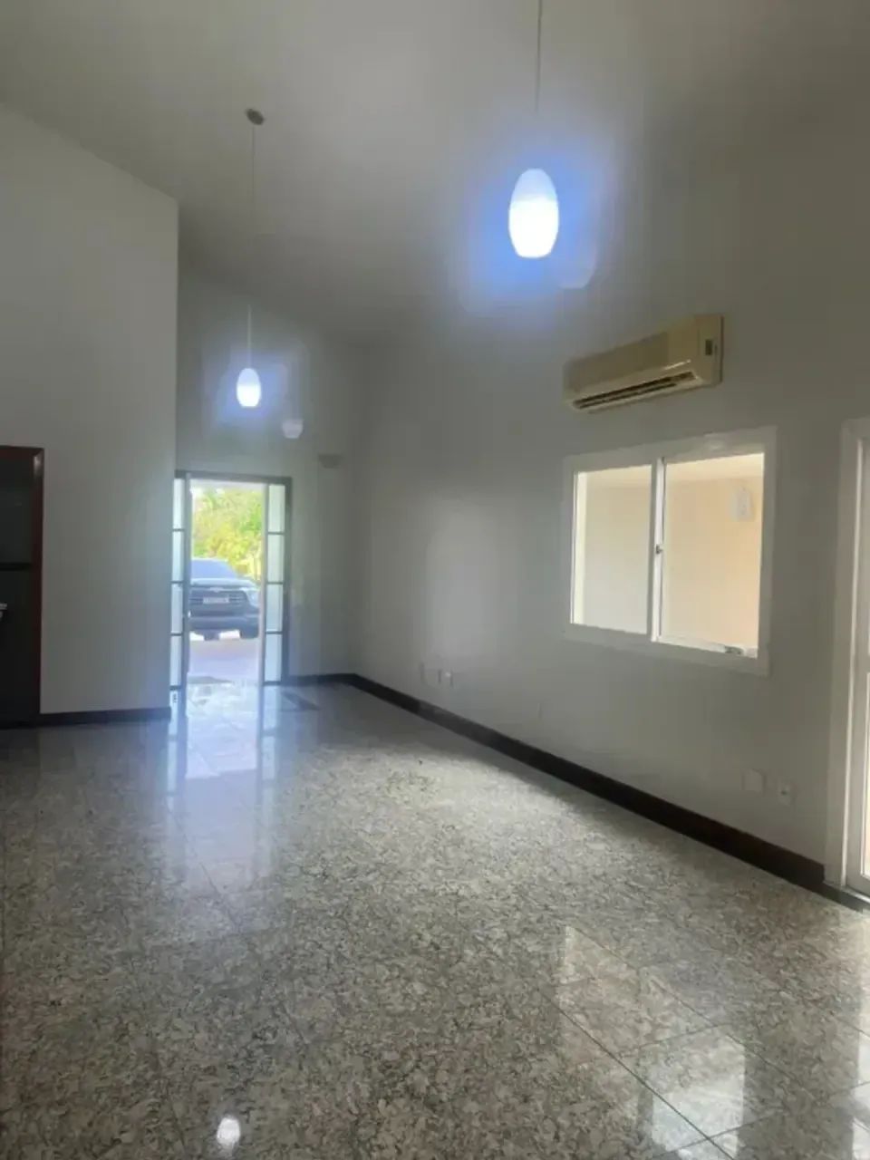 ALPHA GARDEN, BELISIMA, TÉRREA 4 QUARTOS SENDO 2 SUÍTES, MODULADOS E AR, 4 VAGAS
