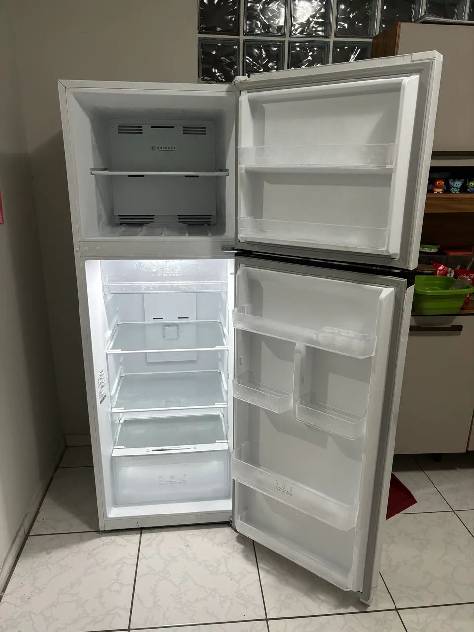 Geladeira midea 347 litros - Foto 2