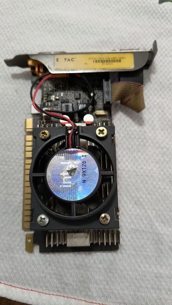 Placa de vídeo Gforce n210 - Foto 3