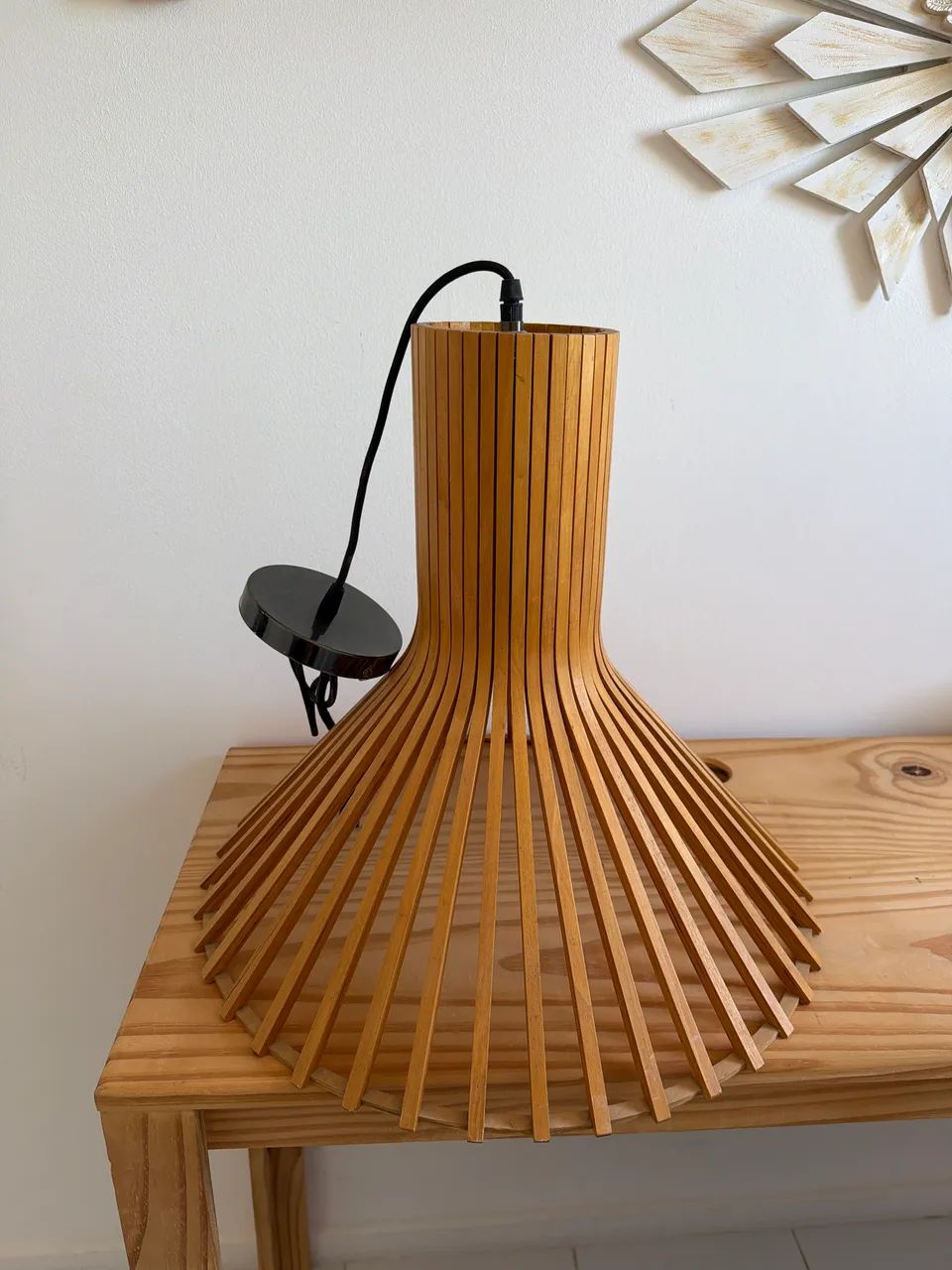 Pendente  Desing de madeira 