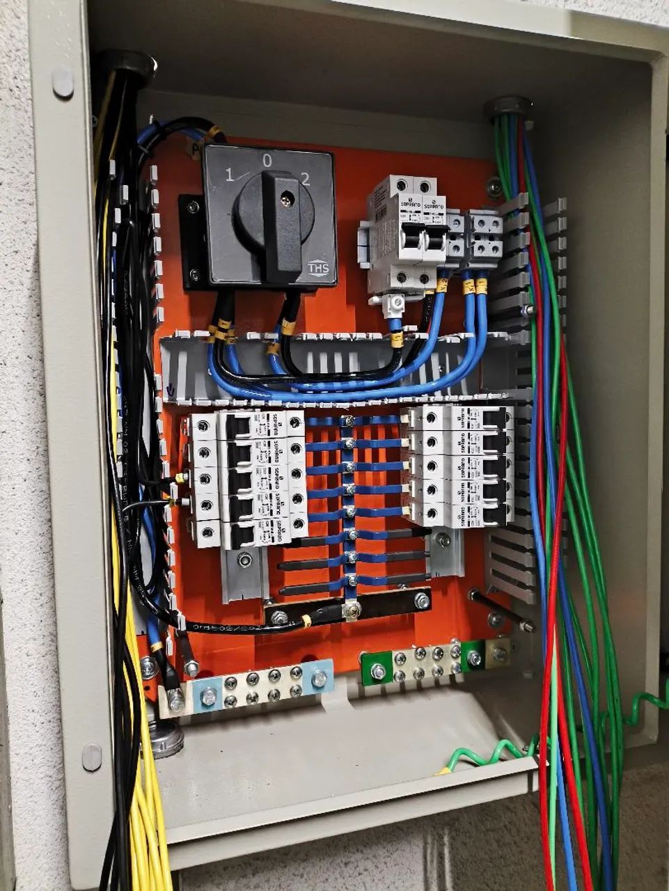 Eletricista qualificado  - Foto 3