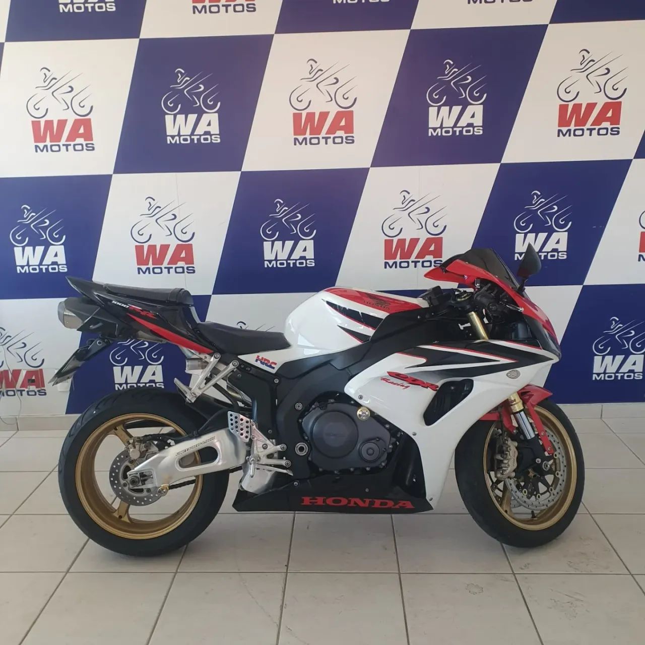 HONDA CBR 1000RR BRANCO 2007