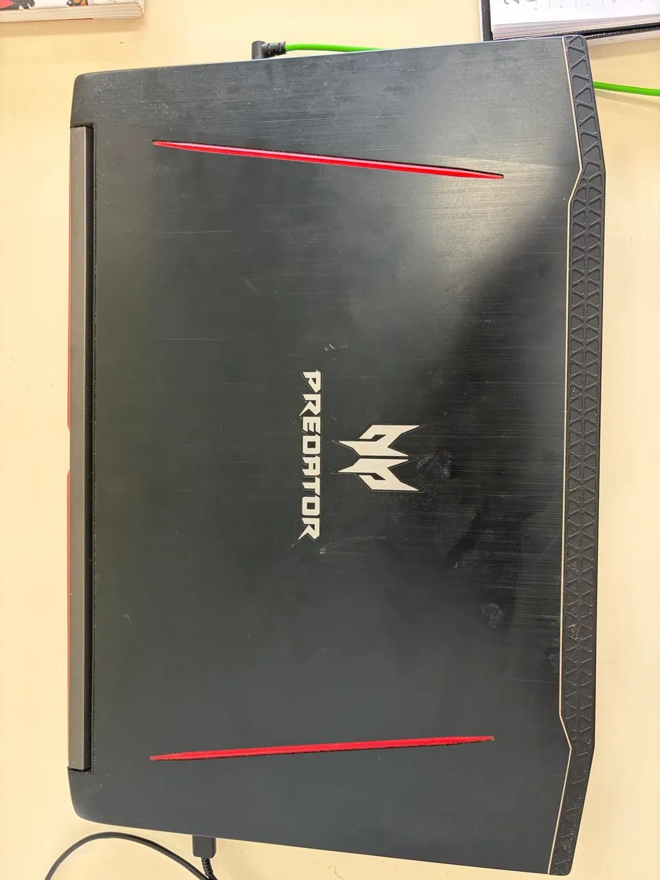 Acer Predator Helios 300 - Foto 2