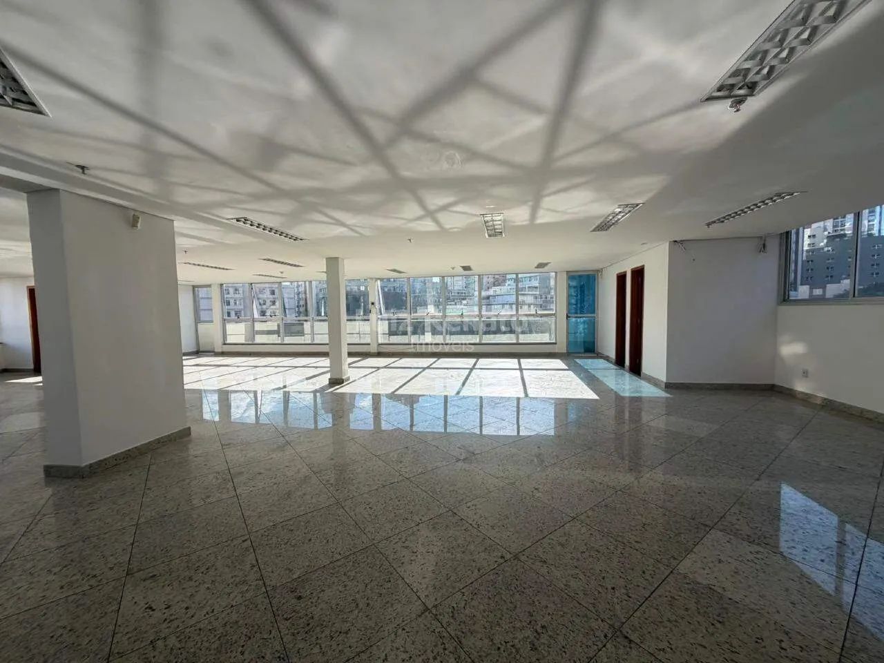 Andar corrido para aluguel, 173m² no Lourdes - Foto 4