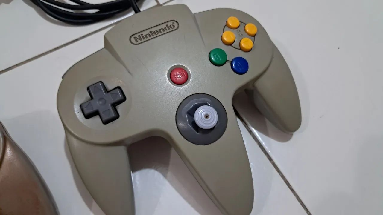 3 controles de Nintendo 64 - Foto 4