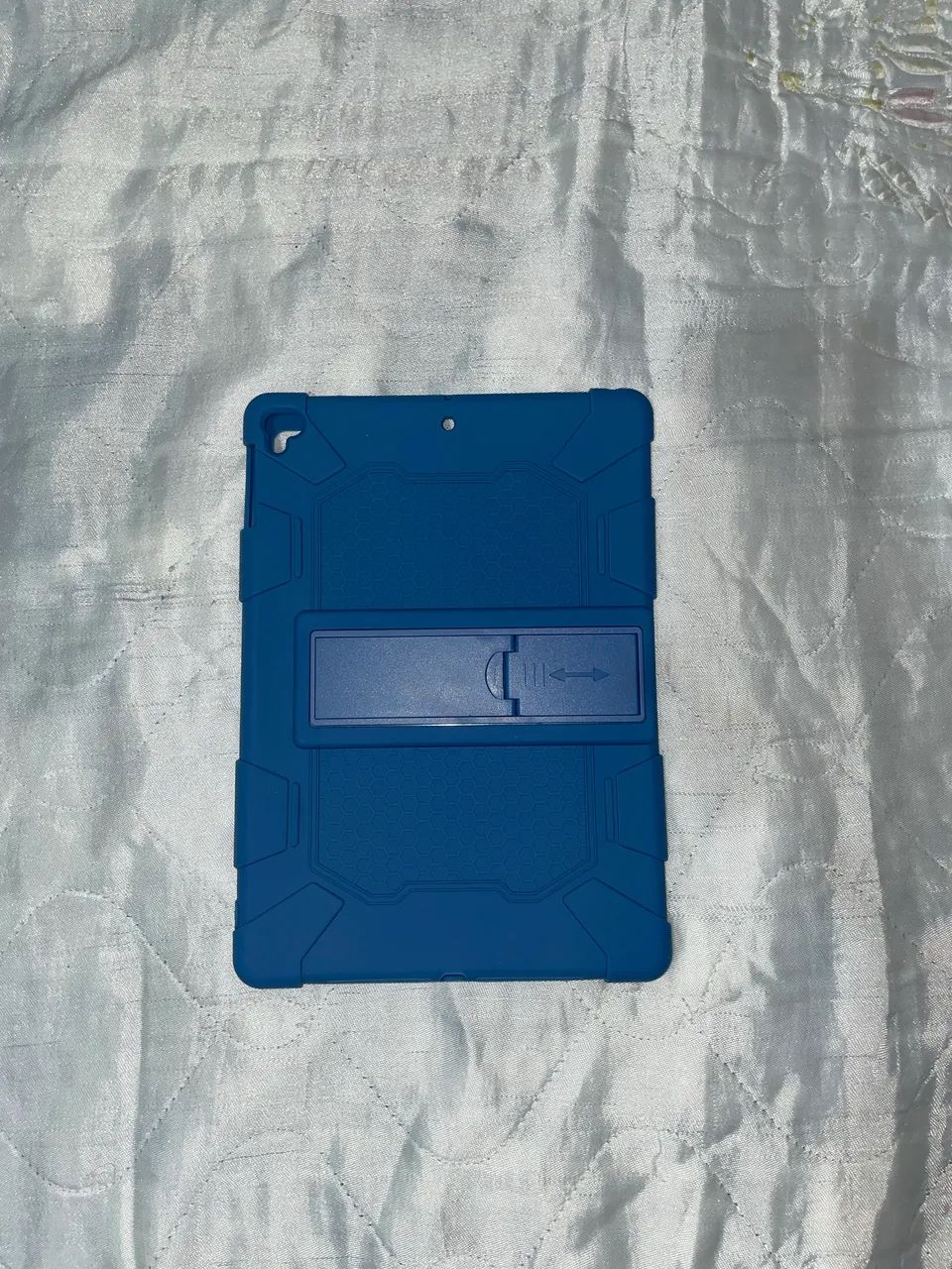 Capinha da iPad 6th/ Ipad Air 2 (9.7 polegadas) - NOVO - Foto 2