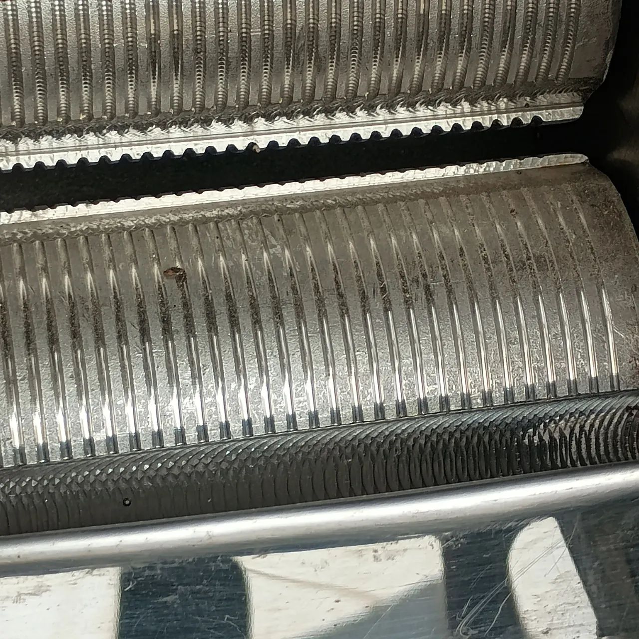 Engenho de caldo de cana com dois motores , elétrico e gasolina  - Foto 3