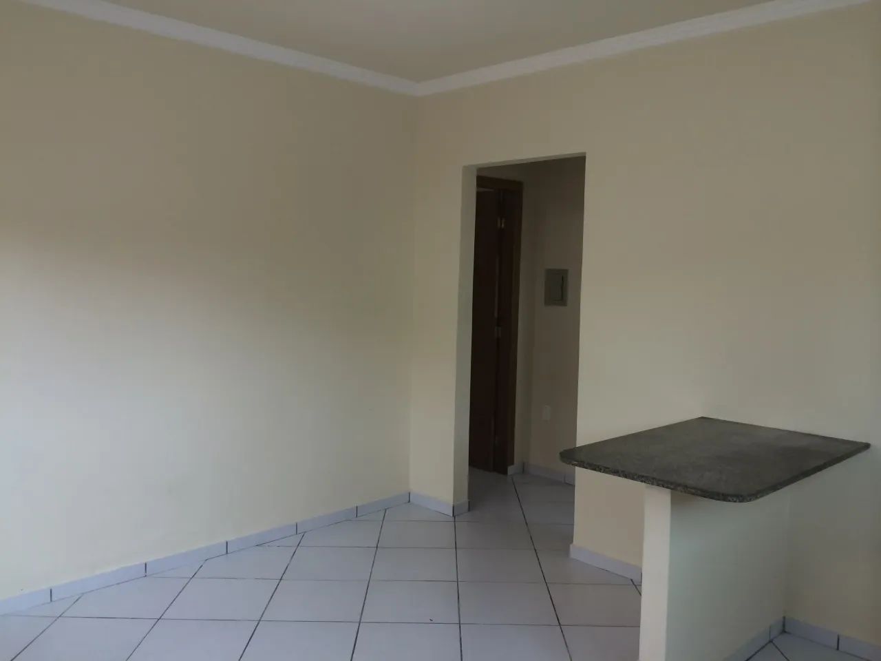 CASA TÉRREA C/ QUARTO e SALA - PERTO DO TERMINAL CEHAB - Foto 5