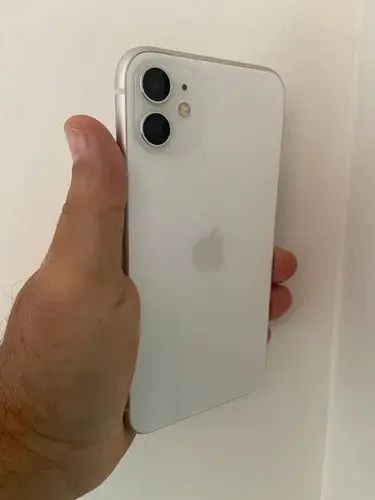 ? iPhone 11 64 GB - R$ 1.499 Seminovo sem nem um defeito  - Foto 3
