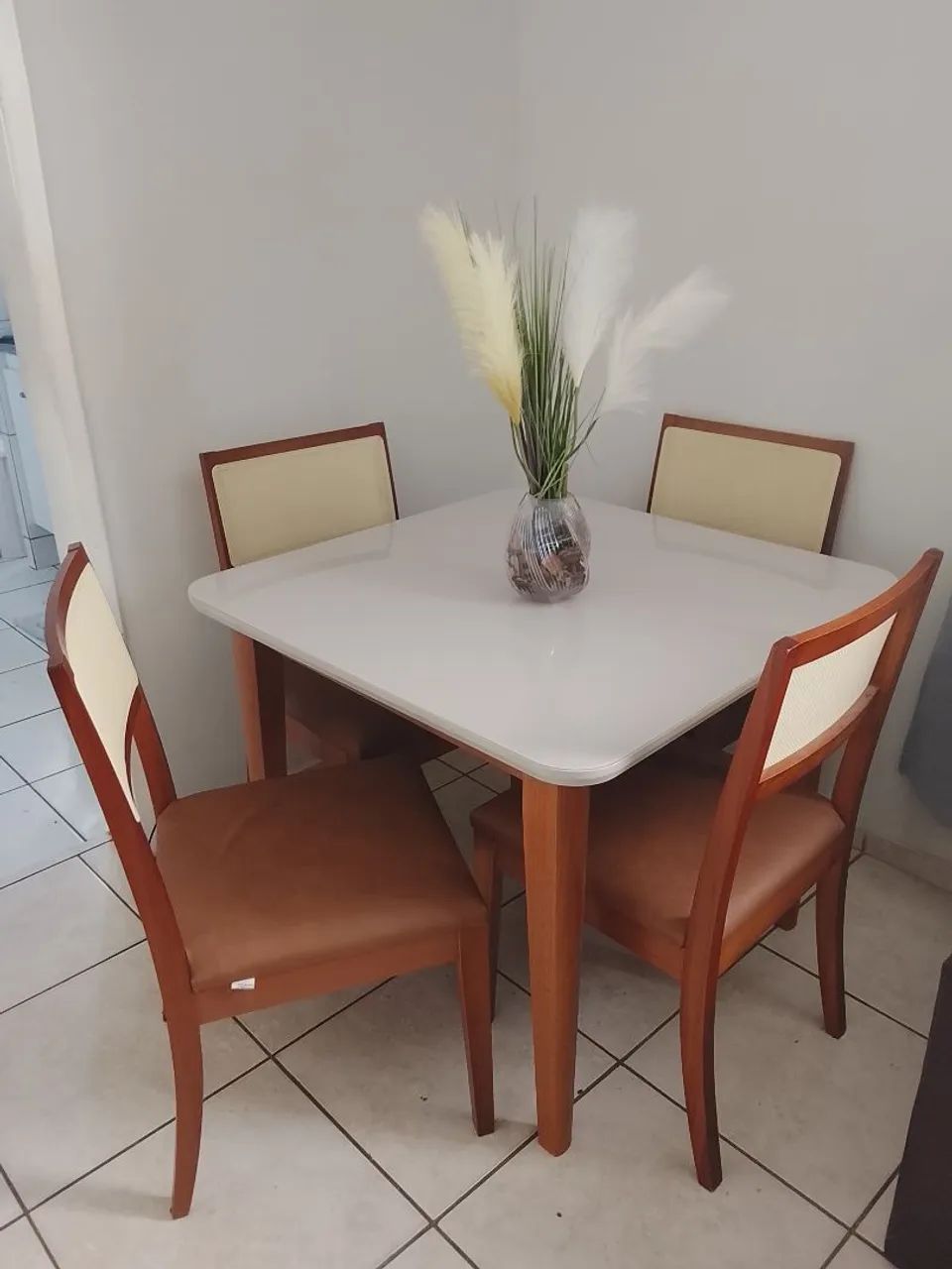 Vendo mesa de jantar - Excelente oportunidade  - Foto 2