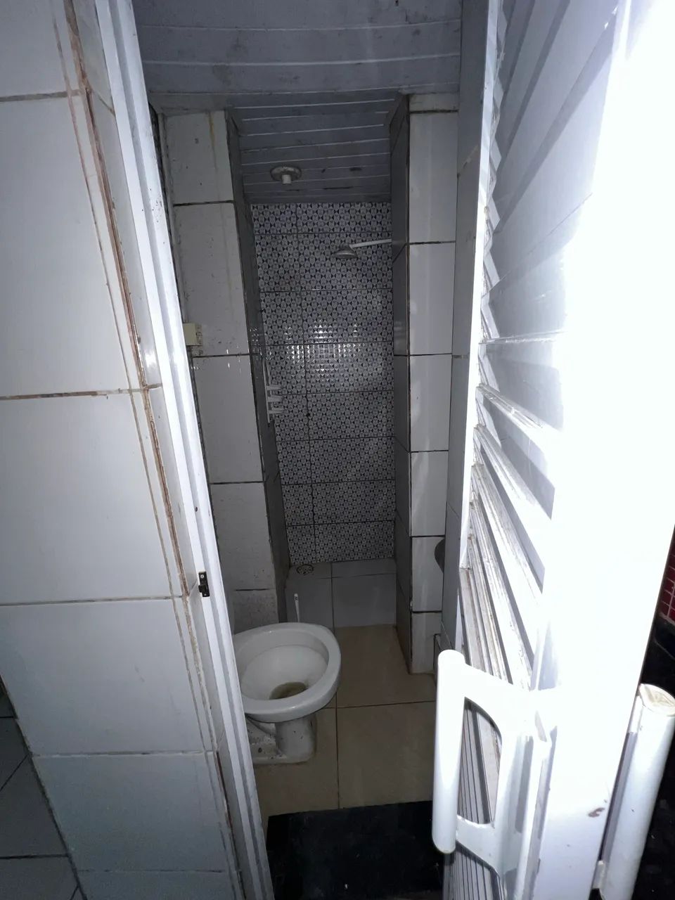Alugo casa com 2 quartos no Pina  - Foto 5