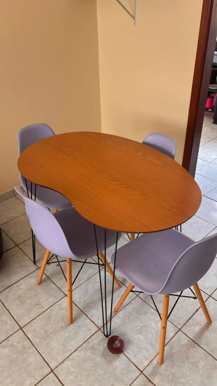 Mesa de jantar com 4 cadeiras - Foto 2