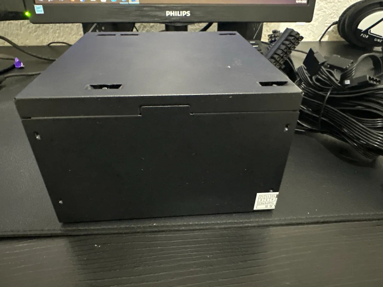 FONTE DE PC FUNCIONANDO PERFEITAMENTE