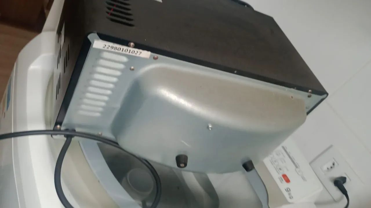 Forno elétrico Midea 10L  - Foto 3